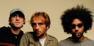 Casablanca Drivers evoca o fim de uma noite nos anos 80 numa cidade fantasma em “X-Ray”