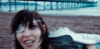 Dorian Electra anuncia álbum de covers e lança versão de “Young Folks”, do Peter Bjorn & John