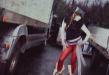 Dorian Electra supera o bloqueio criativo e lança um álbum de covers