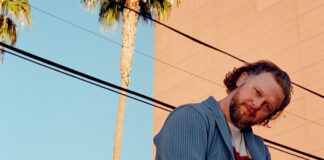 JJerome87, projeto solo de Joe Newman, do alt-J, lança o single “Track And Field”