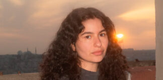 Nalan anuncia álbum e constrói uma versão fictícia do ano de 2009