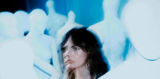 Cara Delevingne lança os singles “I Forgot” e “Out of my Head”