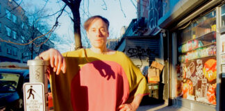 of Montreal sofre pela perda e pelo distanciamento de um amor em “Already Dreaming”