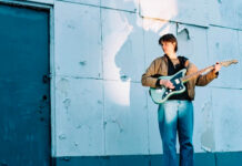 Tory Silver revela “Boy Disco”, single do álbum ‘In Through the Front with Lasers’
