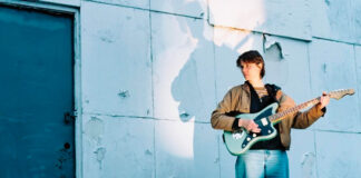 Tory Silver revela “Boy Disco”, single do álbum ‘In Through the Front with Lasers’