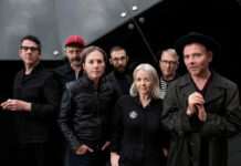 Belle and Sebastian lança “It Only Takes One Lion”, hino da Copa do Mundo da Escócia