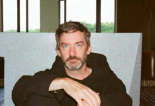 Bonobo anuncia álbum com participações de Arooj Aftab, Nilüfer Yanya, Joy Crookes e mais