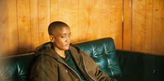 Syd reflete a relação com o sucesso no single “2 Many Days”