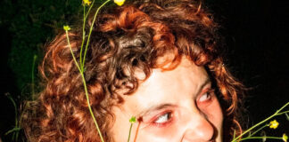 Phoebe Green retrata um amor obsessivo, marcado pelo desejo, em “Polluting You With Me”
