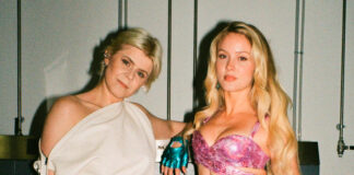 Robyn se une a Zara Larsson em remix de “Talk To Me”
