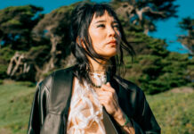 THAO anuncia o álbum ‘Show Me’ e lança “Sick of the Times” com tUnE-yArDs e The Linda Lindas