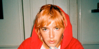 Caroline Rose lança os singles “Calm” e “Hello Again, Jim”