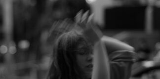 Dana Margolin, do Porridge Radio, lança o single solo “Big Beautiful Sound”
