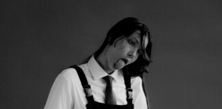 Dottie Andersson lança o álbum de estreia ‘Andersson Funeral Home’