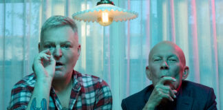 Erasure anuncia o álbum ‘Radio!! Radio!!’ e lança o single “Wings Of Love”