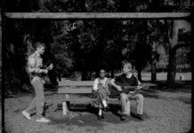 Meshell Ndegeocello, Bill Callahan e Chris Thile regravam clássico de Bob Dylan