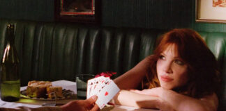 Carly Rae Jepsen compartilha b-sides do álbum ‘Day and Night’