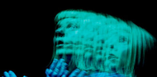 TOMORA, projeto de AURORA e integrante do The Chemical Brothers, lança o EP ‘Celebration’